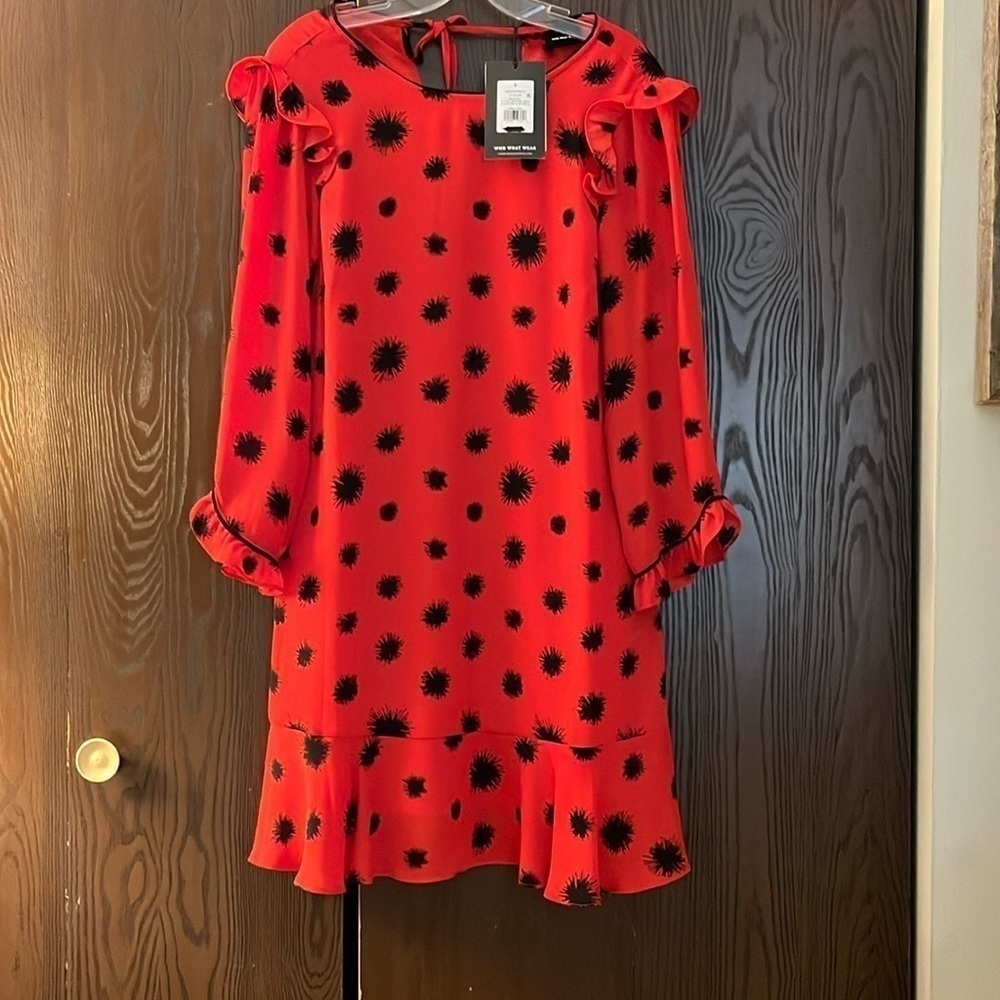 Who What Wear red with black design 3/4 sleeved dress. Size Small. NWT